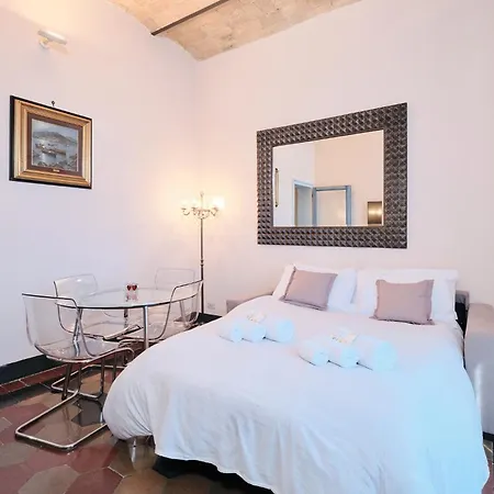 Penthouse With A View Of - 2 Bedrooms And 2 Bathrooms Apartment
