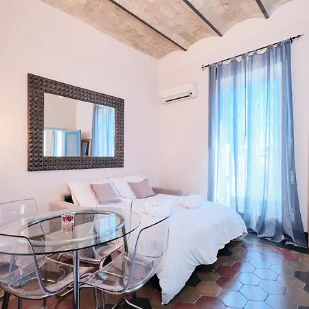 Penthouse With A View Of - 2 Bedrooms And 2 Bathrooms Rome